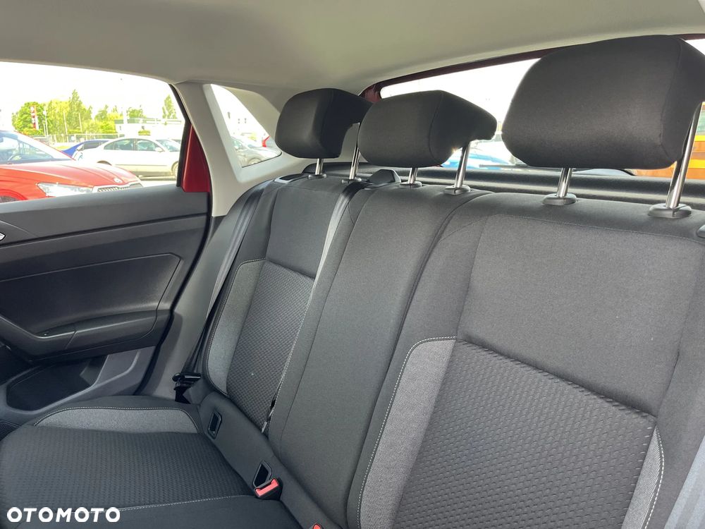 Volkswagen Polo 1.0 TSI Life Plus DSG - 17