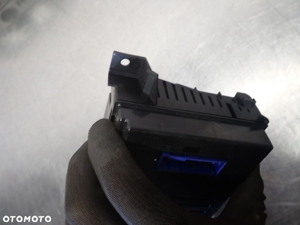 RADIO Z NAWIGACJĄ WYŚWIETLACZ OPEL ZAFIRA B 1.9 13262748 - 6