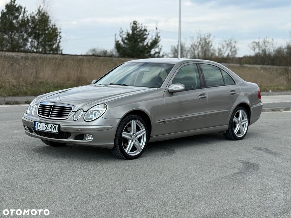 Mercedes-Benz Klasa E 200 CDI Classic - 1