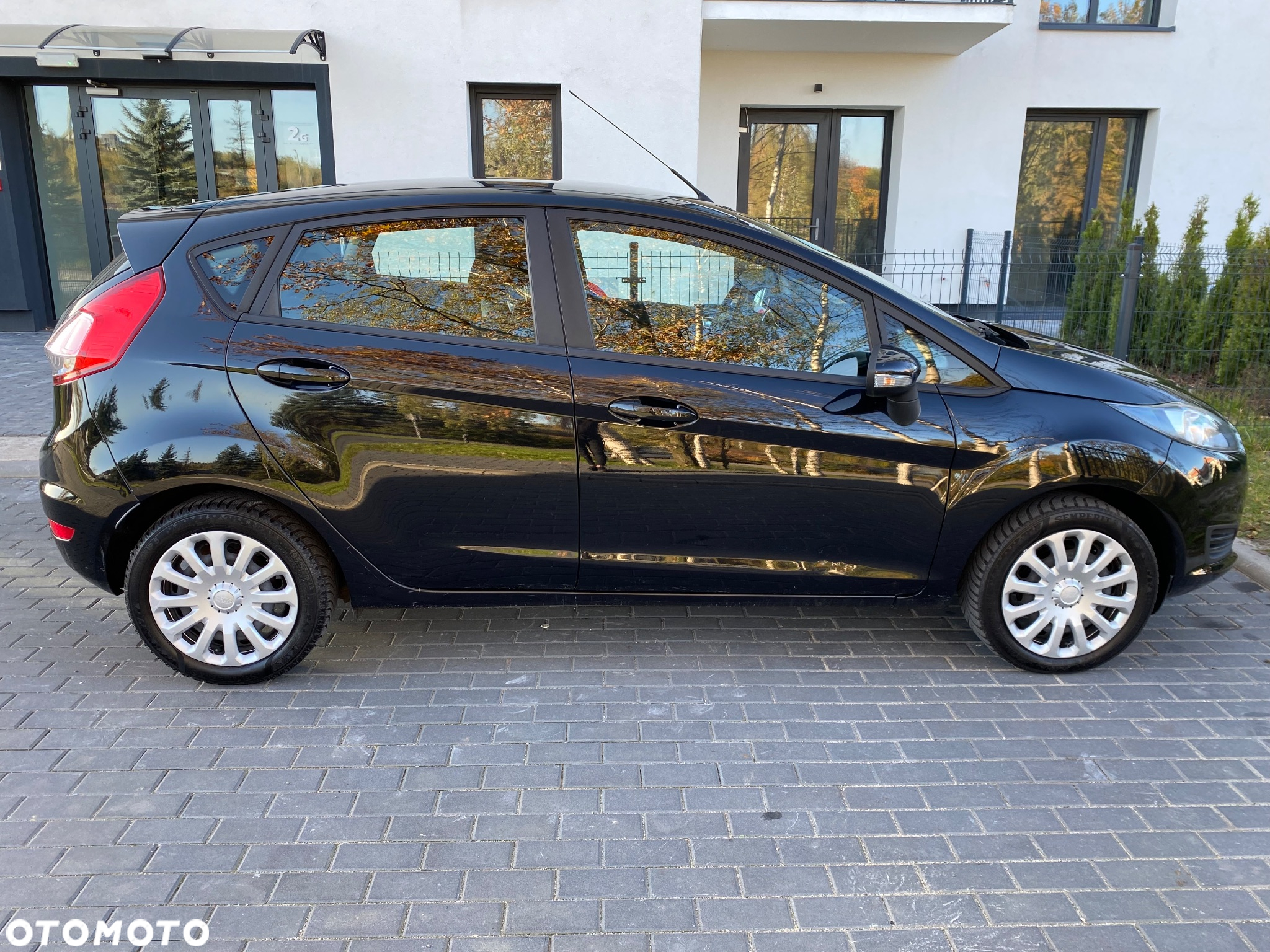 Ford Fiesta 1.25 Trend - 14