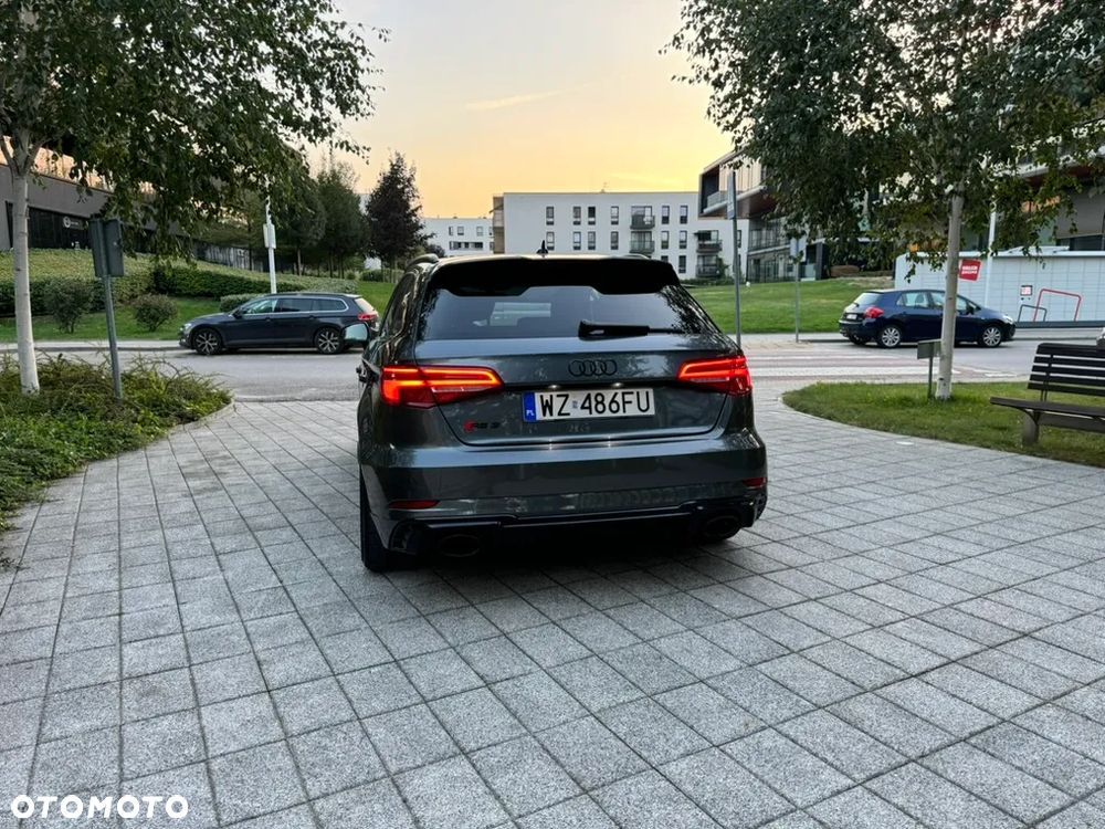 Audi RS3 Sportback - 2