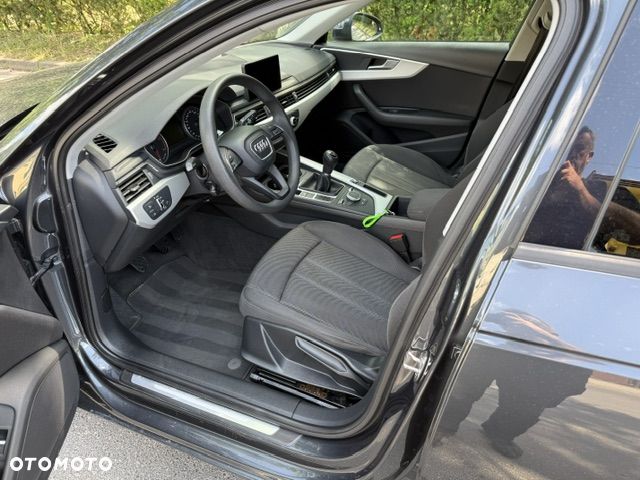 Audi A4 Limousine 2.0 TDI 112g DPF Attraction - 13
