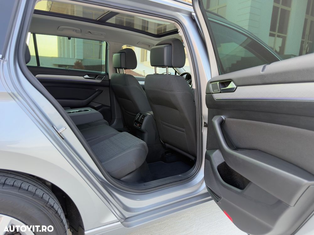 Volkswagen Passat 2.0 TDI SCR DSG Business - 29