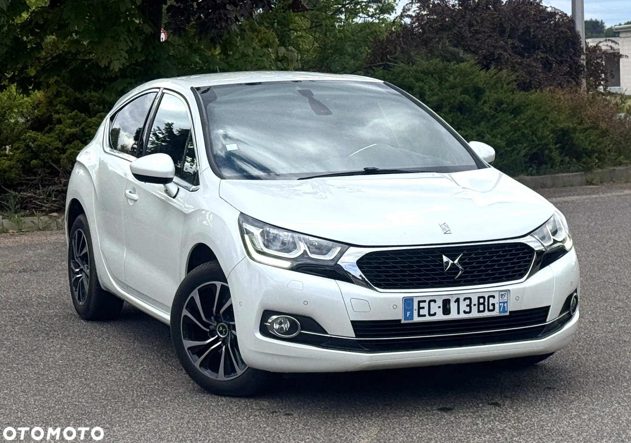 Citroën DS4 Crossback PureTech 130 S&S - 10