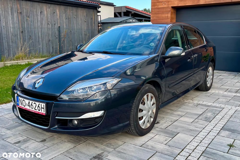 Renault Laguna - 1