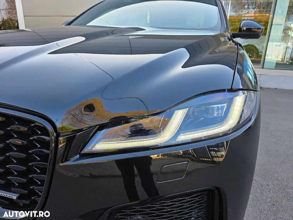 Jaguar F-Pace D200 AWD R-Dynamic SE - 6