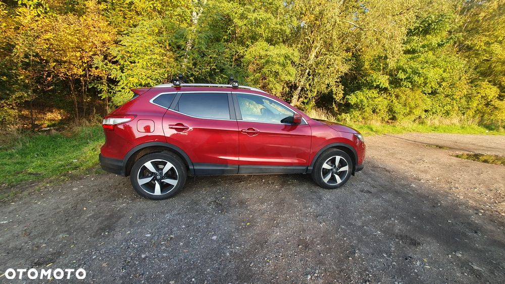Nissan Qashqai 1.2 DIG-T N-Connecta EU6 - 1