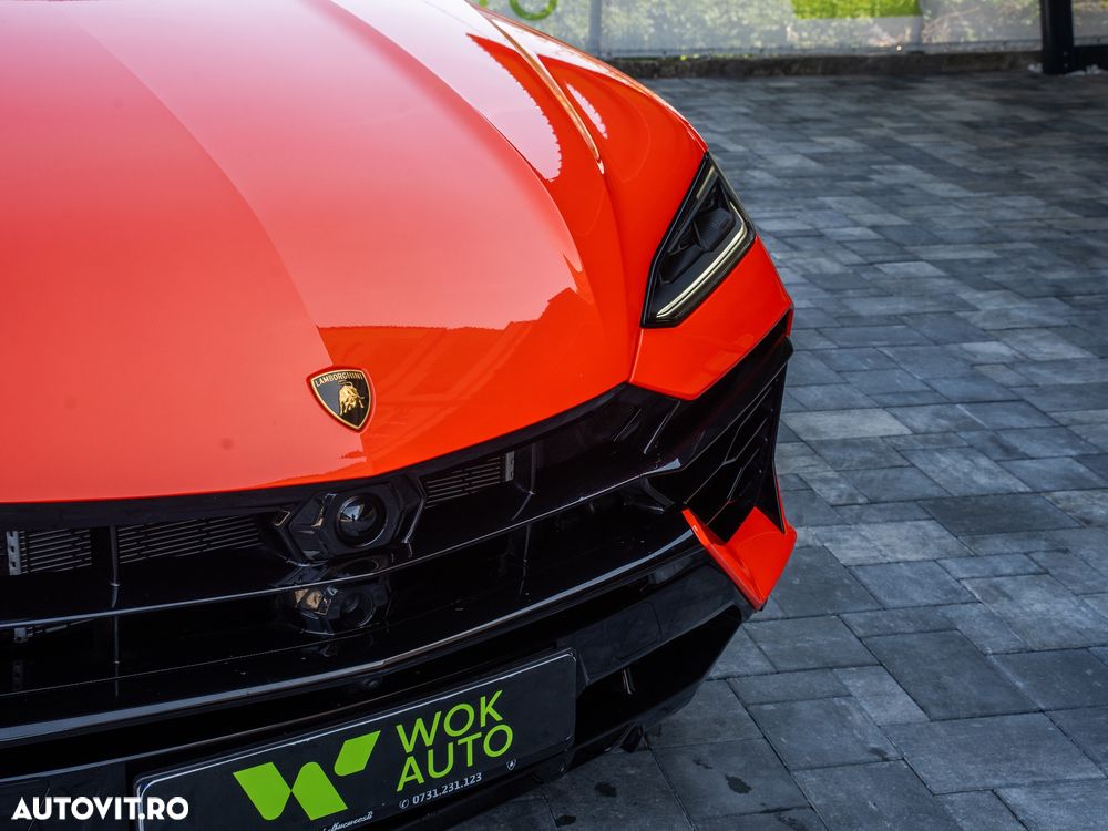 Lamborghini URUS - 10