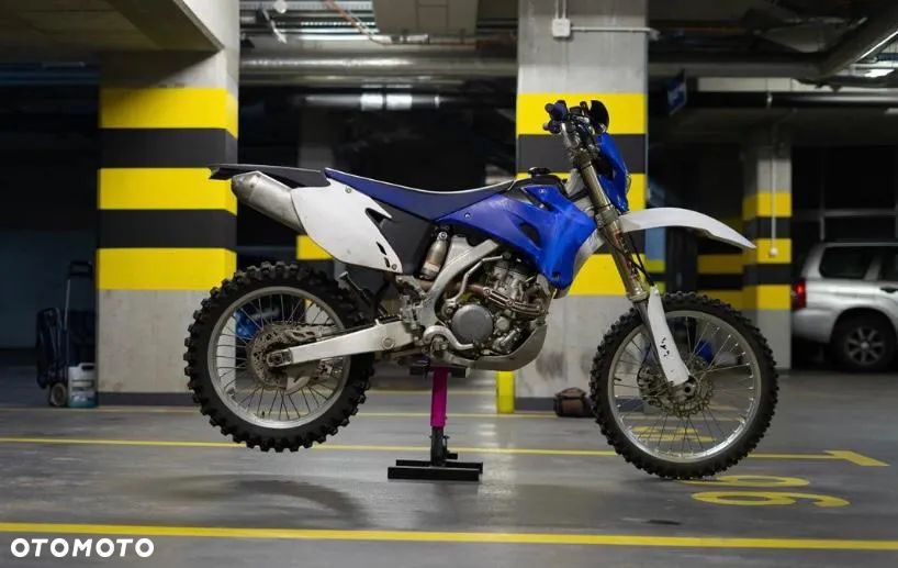 Yamaha WR - 7