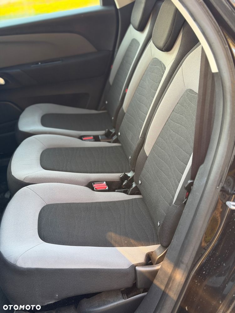 Citroën C4 Picasso - 8