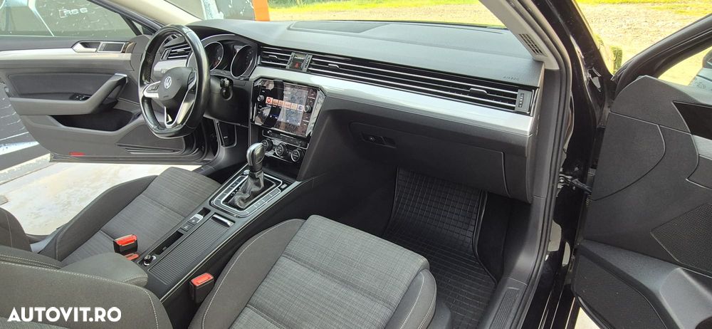 Volkswagen Passat 2.0 TDI DSG Comfortline - 13