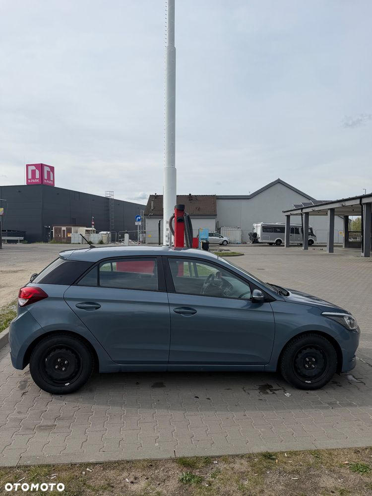 Hyundai i20 1.2 GO - 4