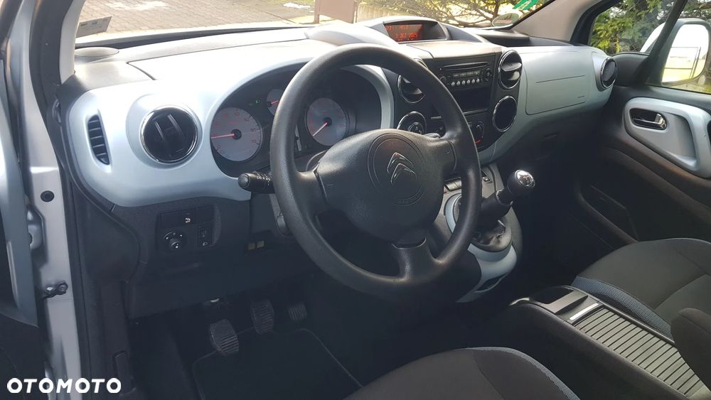 Citroën Berlingo Multispace HDi 115 FAP XTR - 22