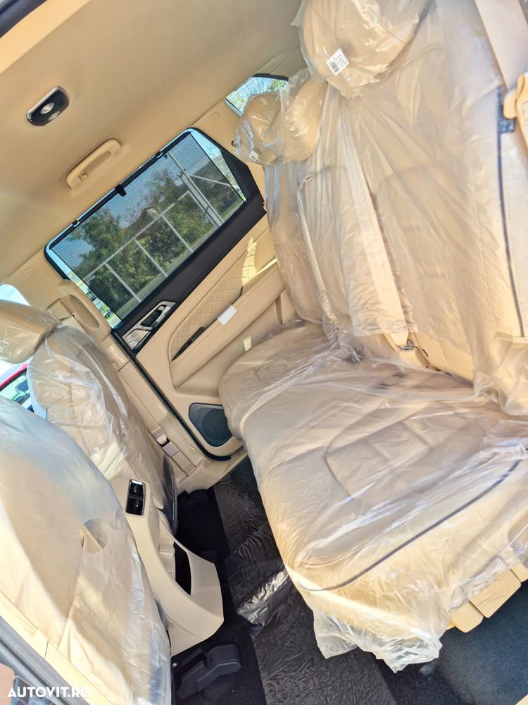 KG Mobility Rexton - 18