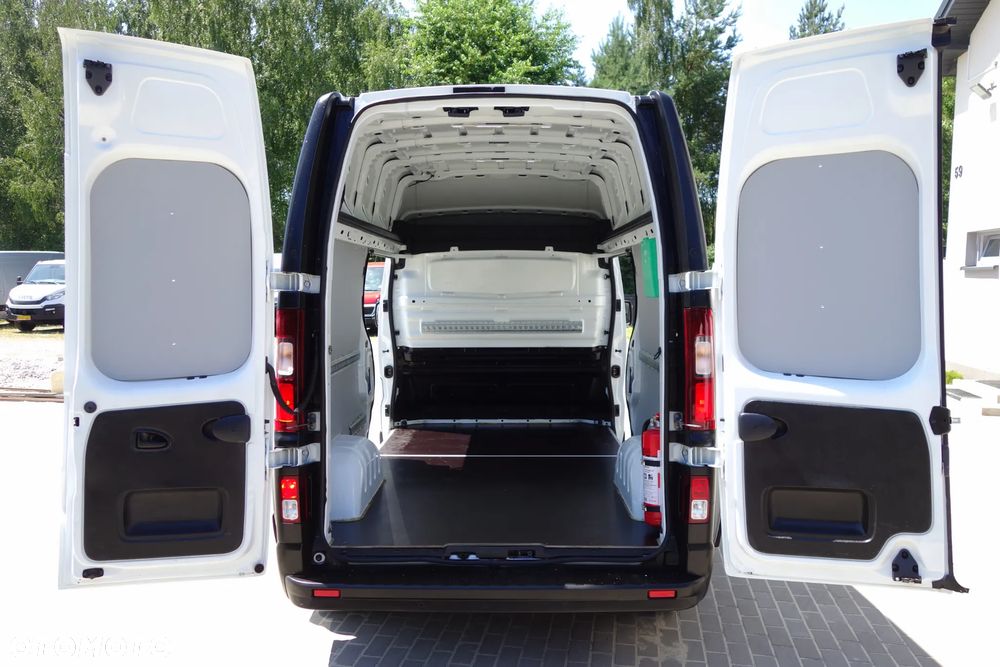 Renault Trafic 2.0 DCI 145 KM L2H2 Klima 2 x Drzwi Boczne Ledy Navi - 9