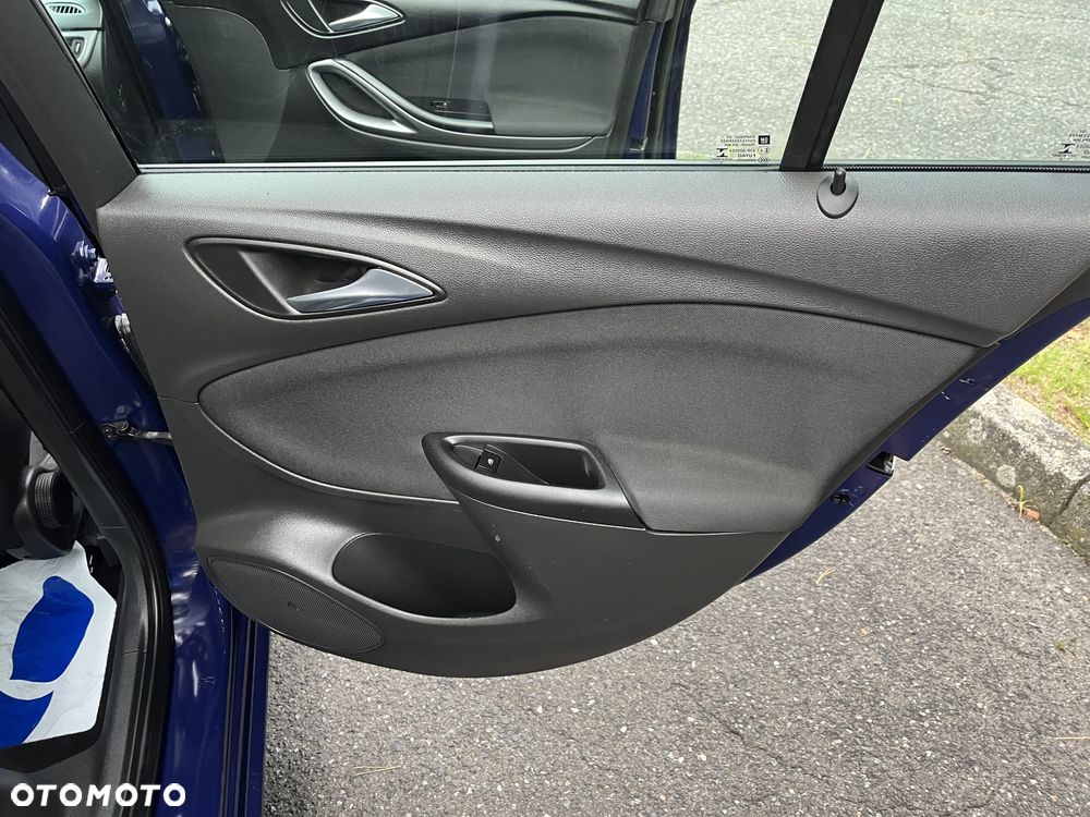 Opel Astra 1.4 Turbo Edition - 23