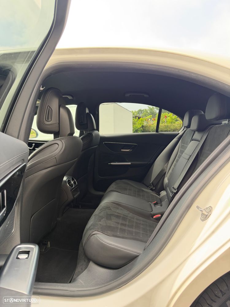 Mercedes-Benz C 300 de AMG Line - 8