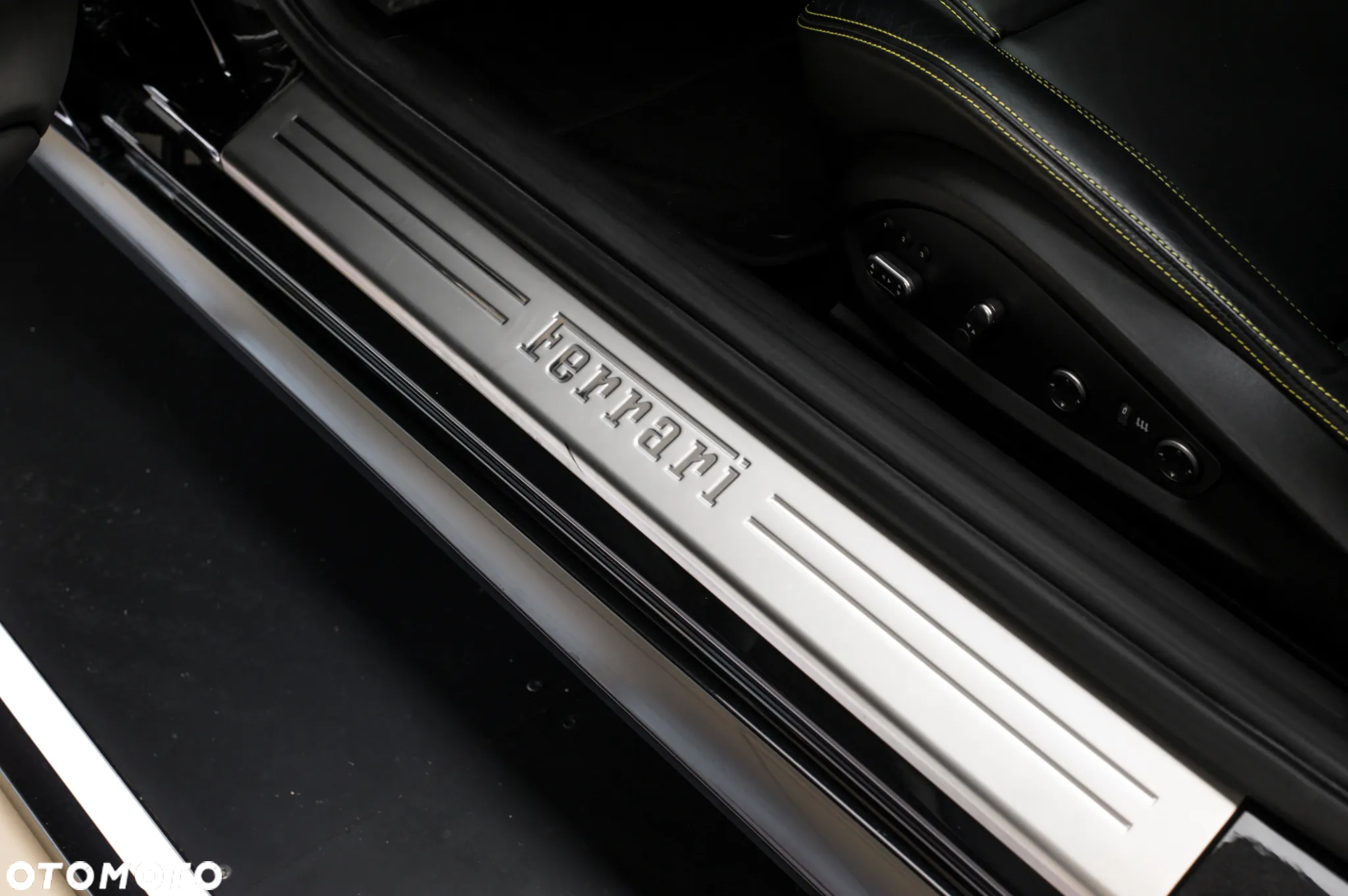 Ferrari FF Standard - 14