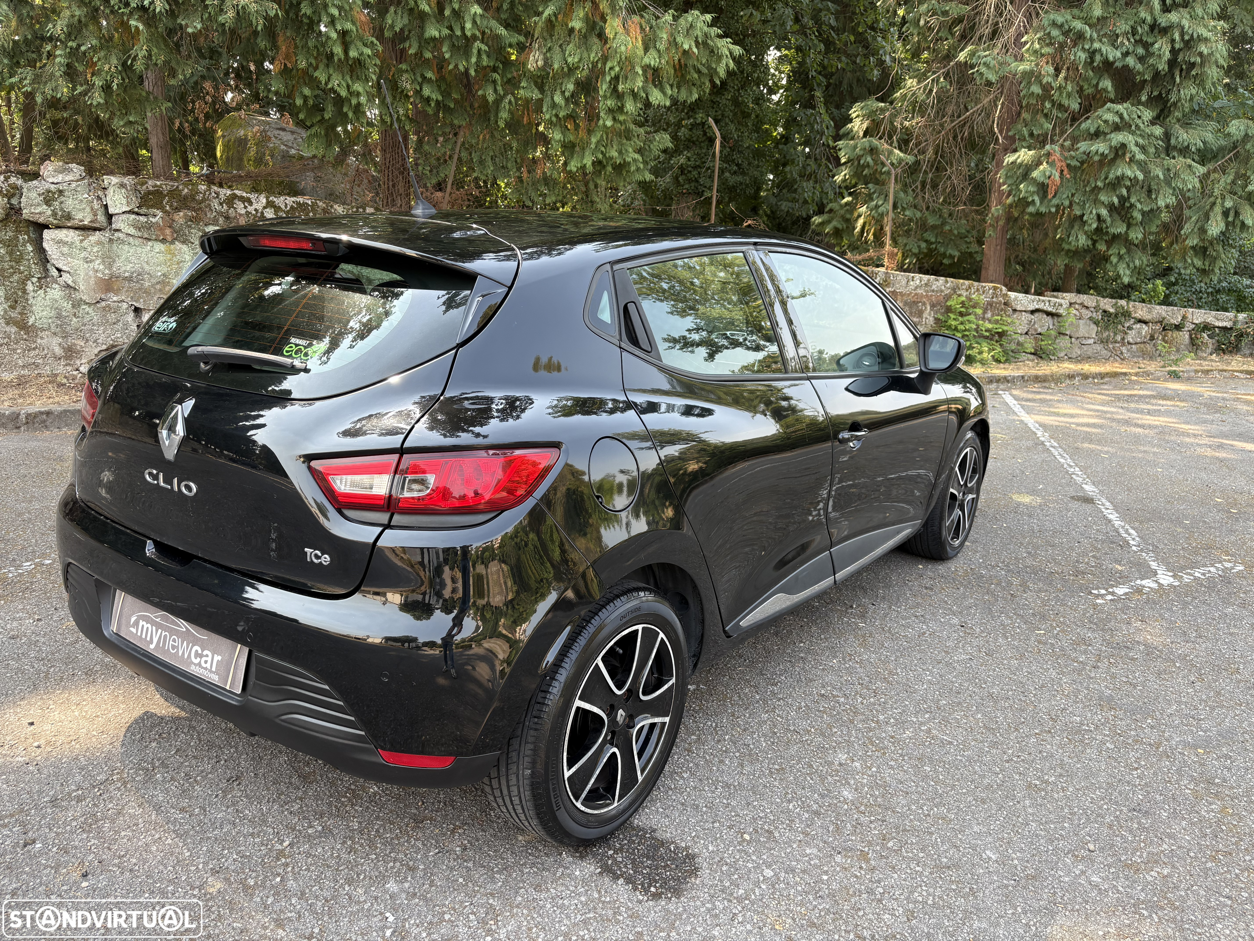Renault Clio 0.9 TCE Dynamique S - 13