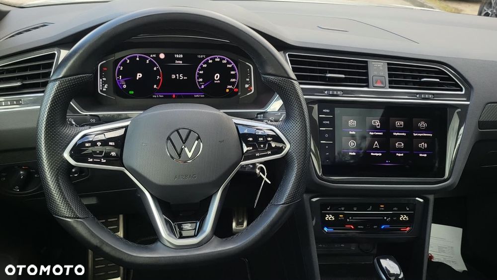 Volkswagen Tiguan - 16