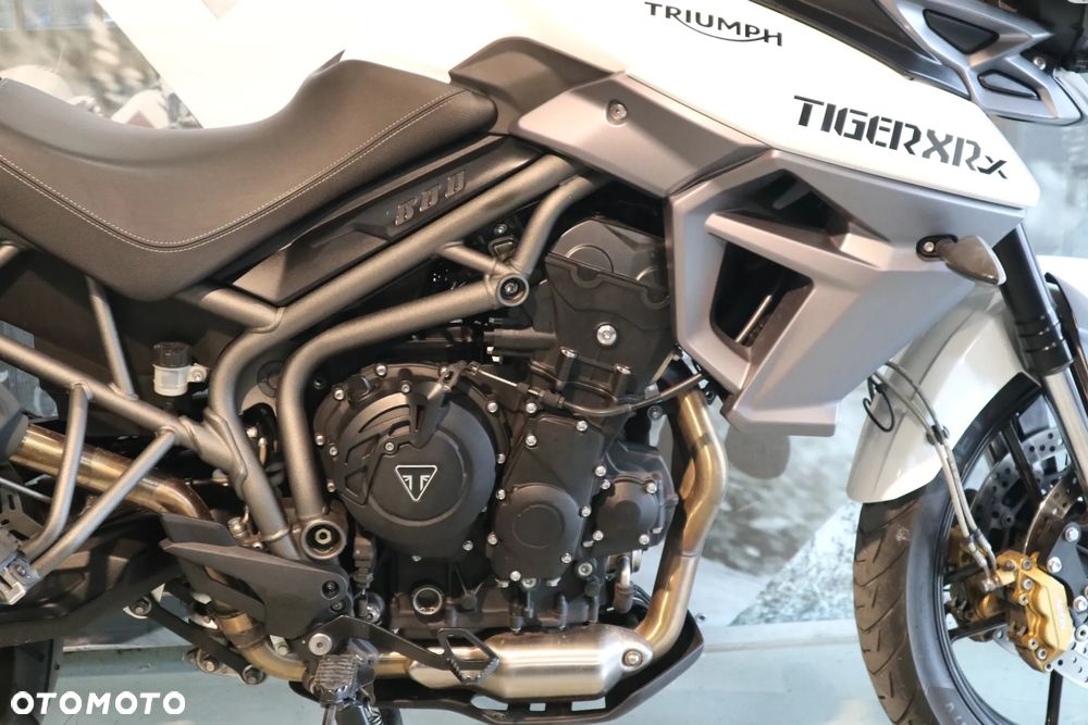 Triumph Tiger - 15