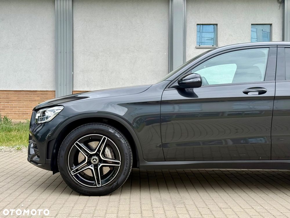 Mercedes-Benz GLC - 11