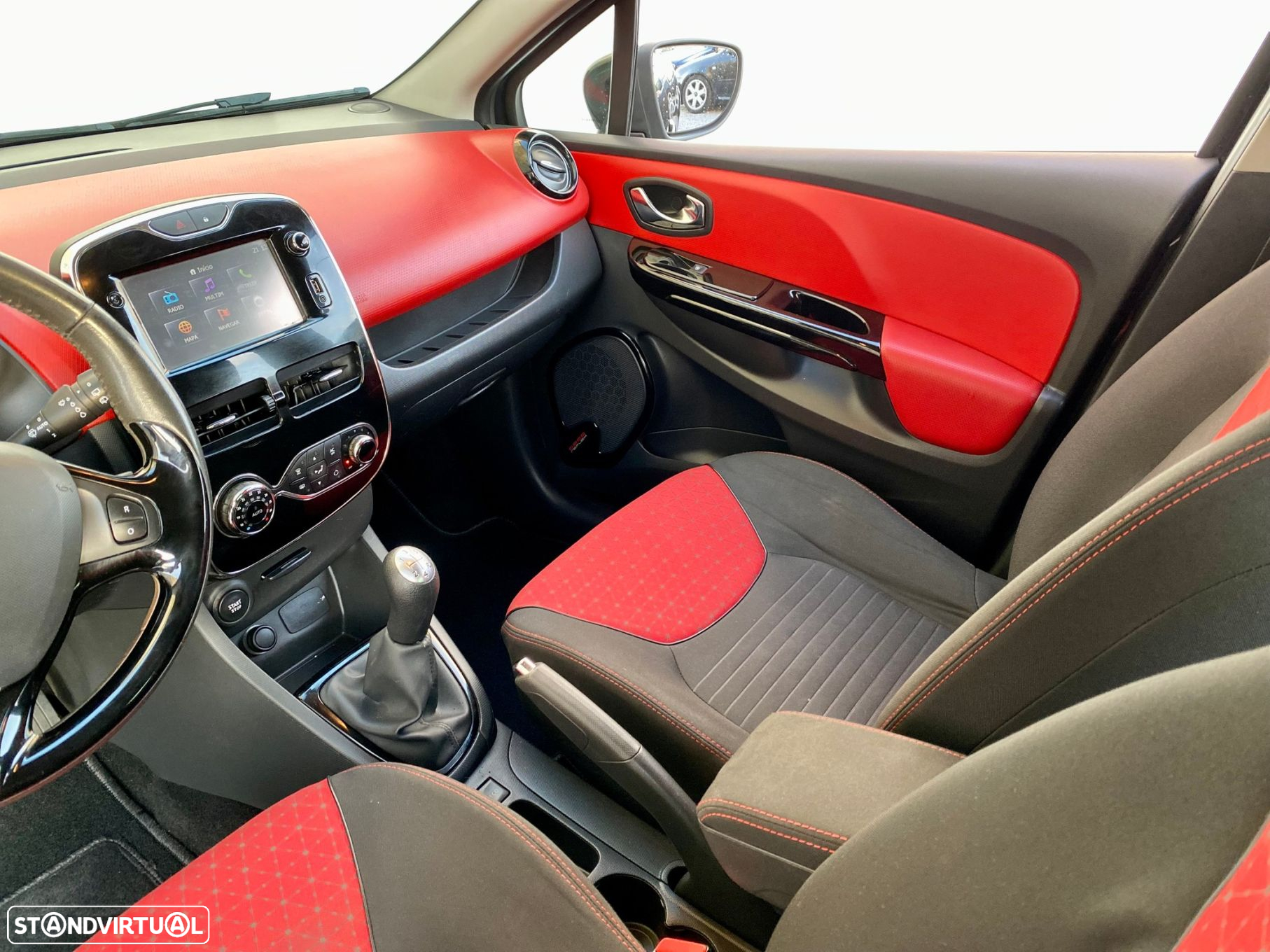 Renault Clio 0.9 TCe Limited Edition - 10