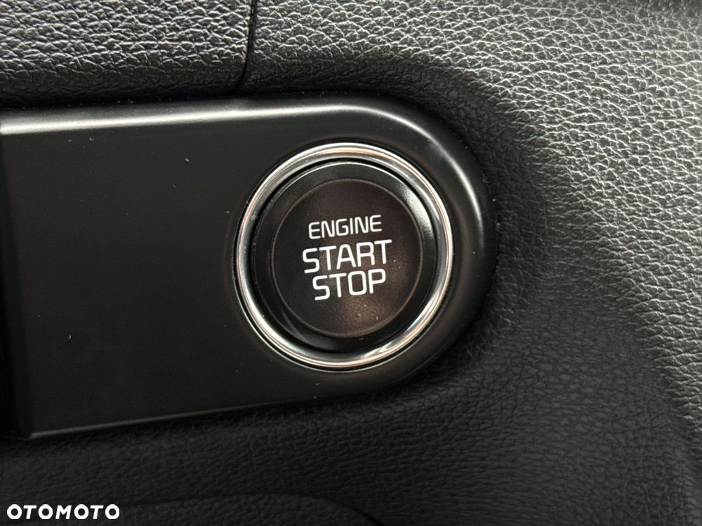 Kia XCeed - 35