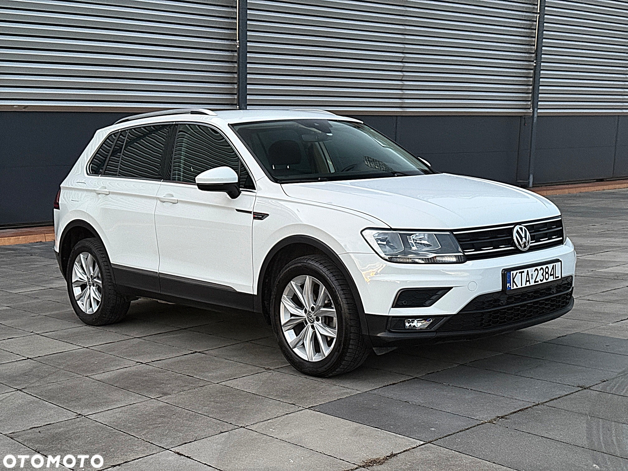 Volkswagen Tiguan 2.0 TDI BMT SCR 4Mot Comfortline DSG - 17