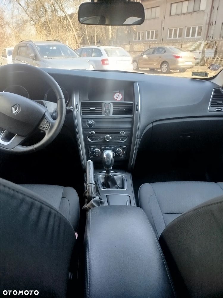 Renault Latitude 2.0 Expression Etanol - 6