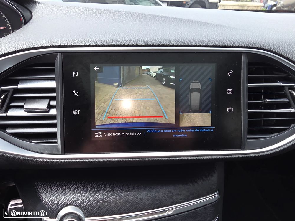 Peugeot 308 BlueHDi 130 Allure Pack - 32