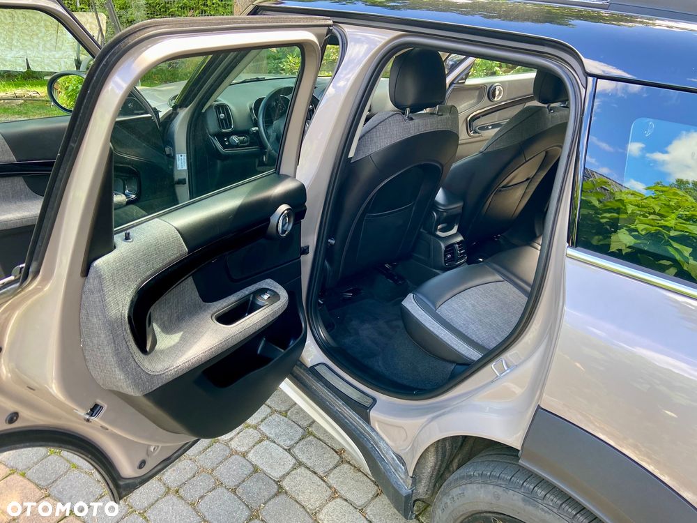 MINI Countryman Cooper SE ALL4 - 17