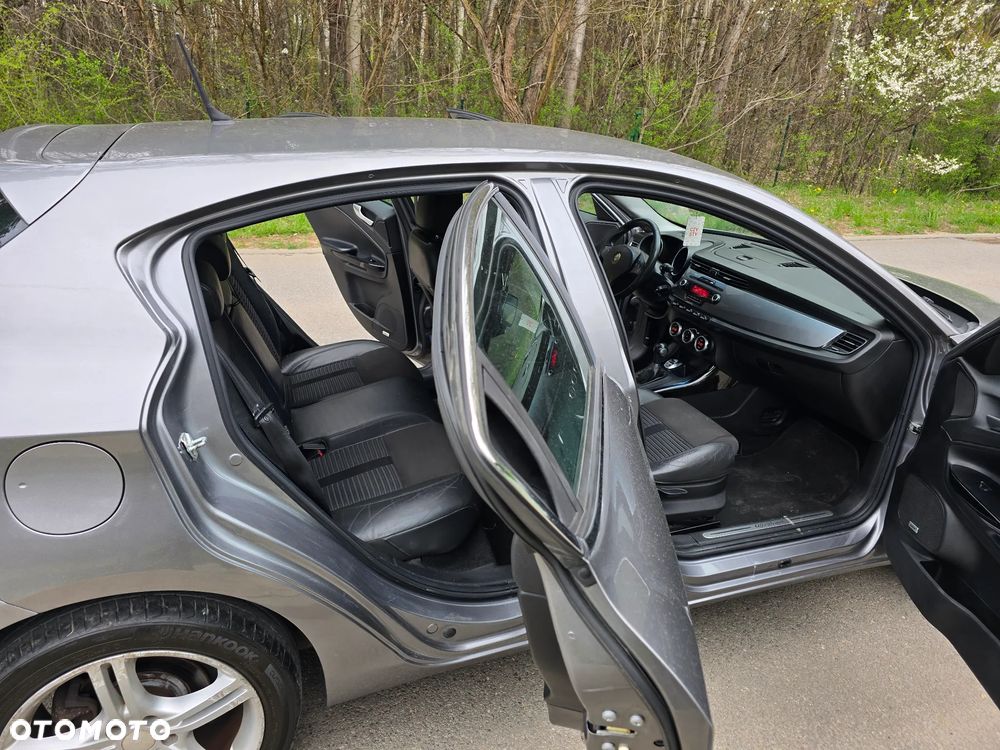 Alfa Romeo Giulietta 1.4 TB 16V Multiair TCT Turismo - 12