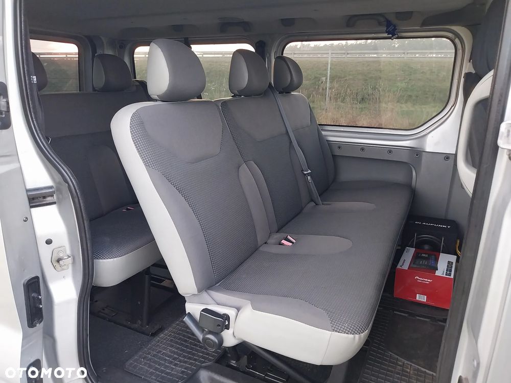 Opel Vivaro - 13