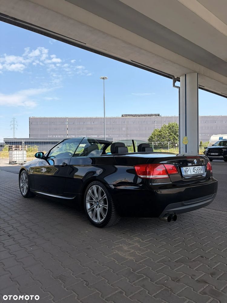 BMW Seria 3 325i M Sport Edition - 9