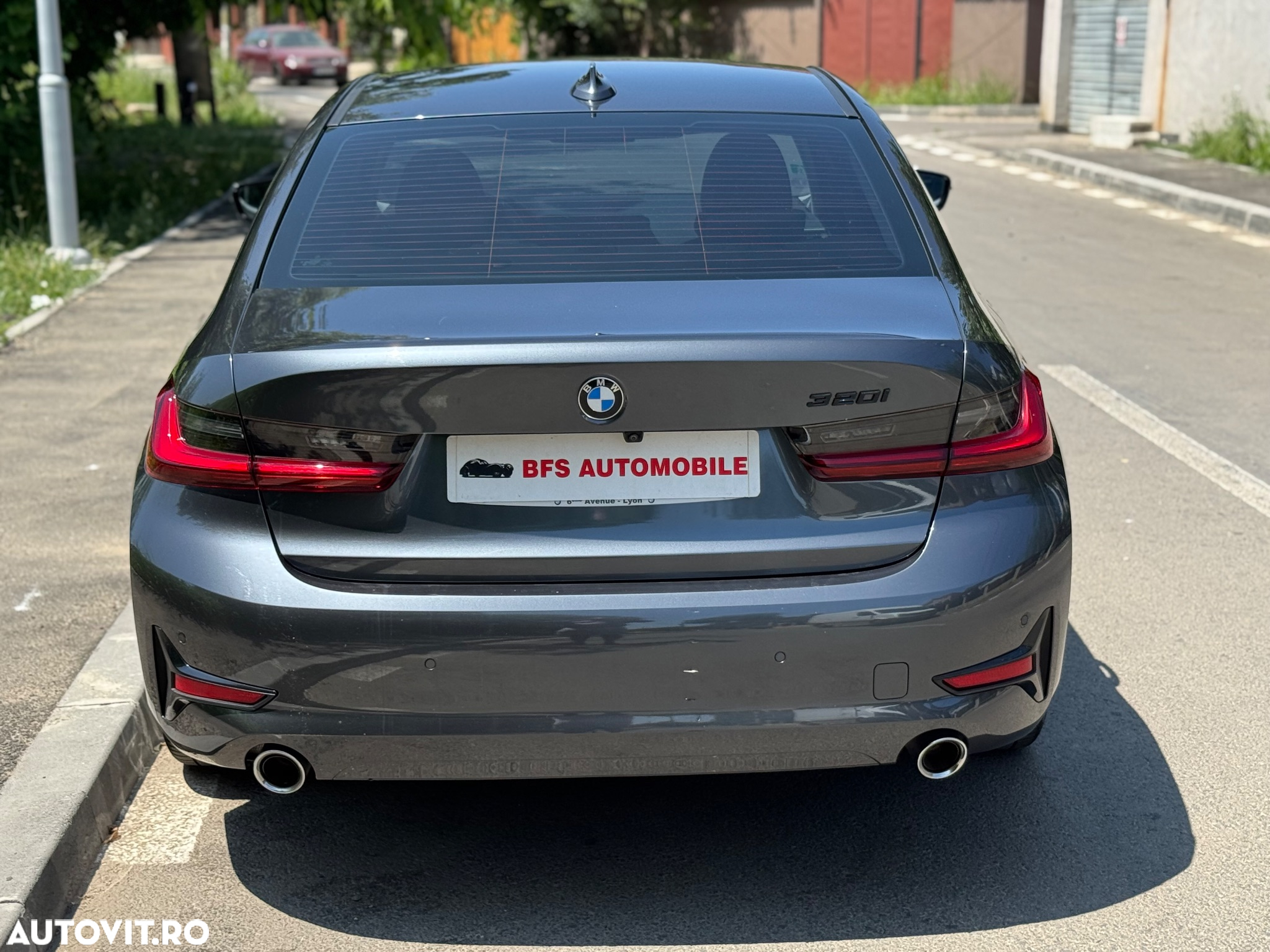 BMW Seria 3 320i AT - 2