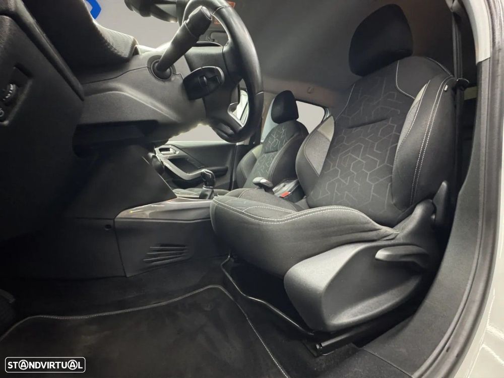 Peugeot 2008 1.6 BlueHDi Active - 16