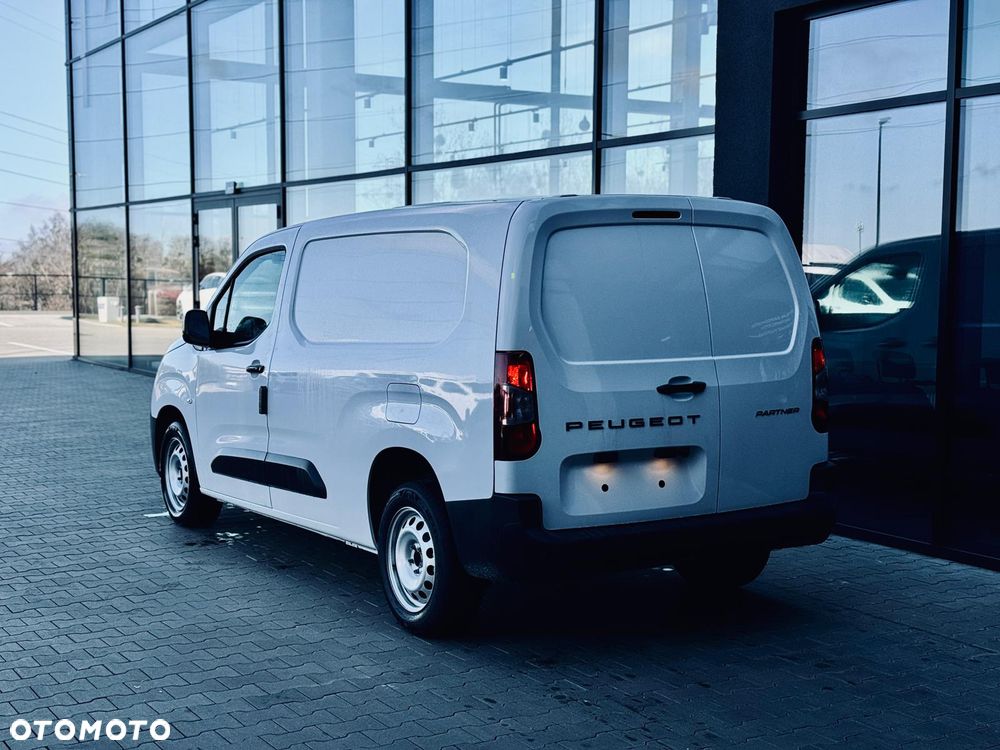 Peugeot Partner Furgon XL Diesel 130KM Manual - 4