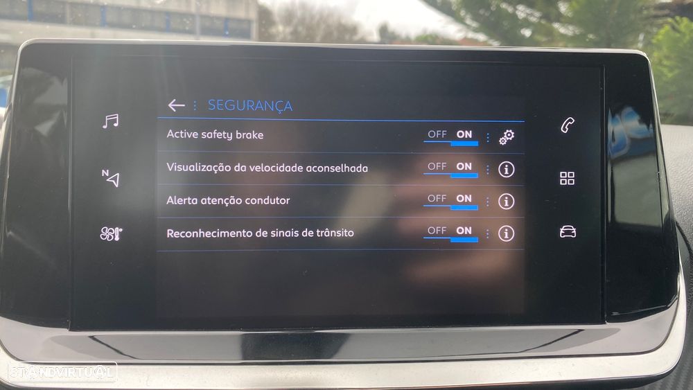 Peugeot 2008 1.5 BlueHDi Active Pack - 45