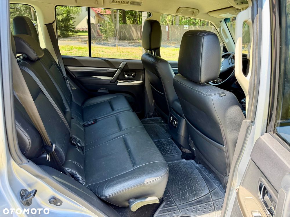 Mitsubishi Pajero 3.2 DID Instyle EU6 - 8