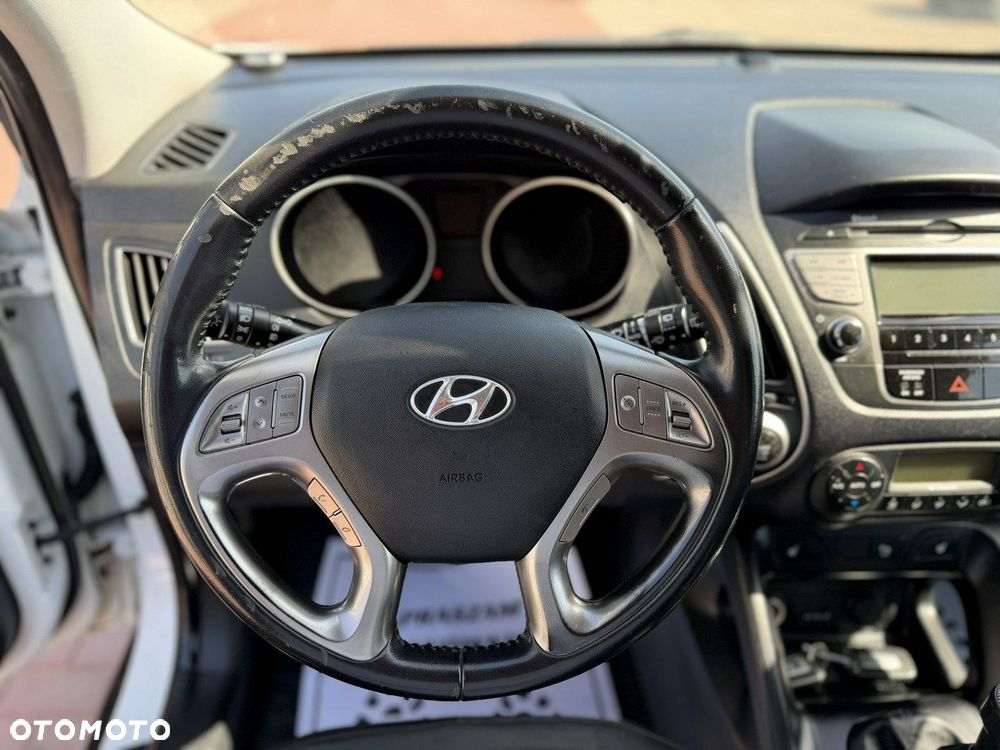 Hyundai ix35 2.0 4WD Premium - 17