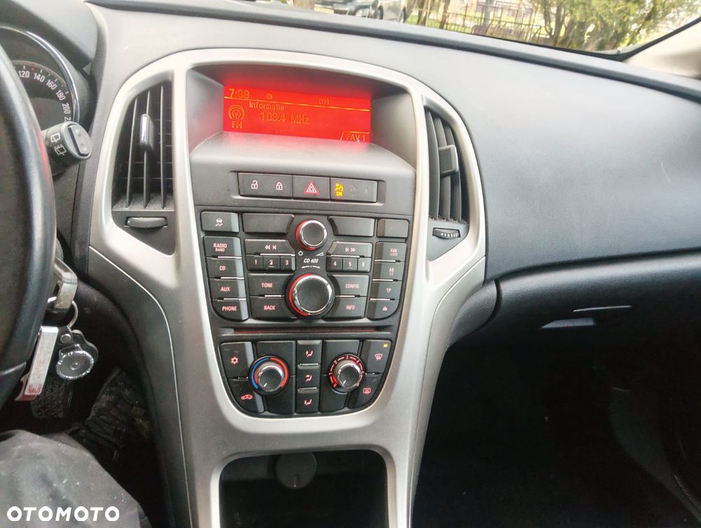 Opel Astra 1.4 Cosmo - 10