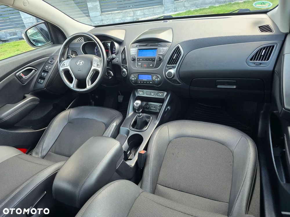 Hyundai ix35 1.6 2WD Style - 18