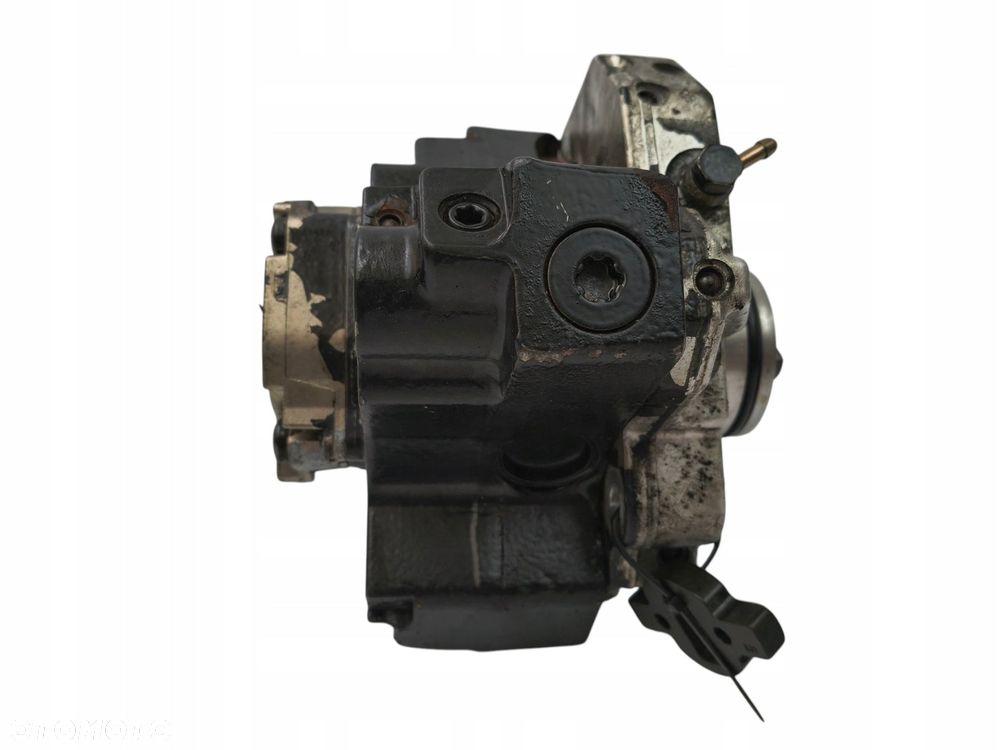 POMPA WTRYSKOWA Volvo S60 S80 V70 C70 XC70 XC90 2.4 D5 0445010043 - 9