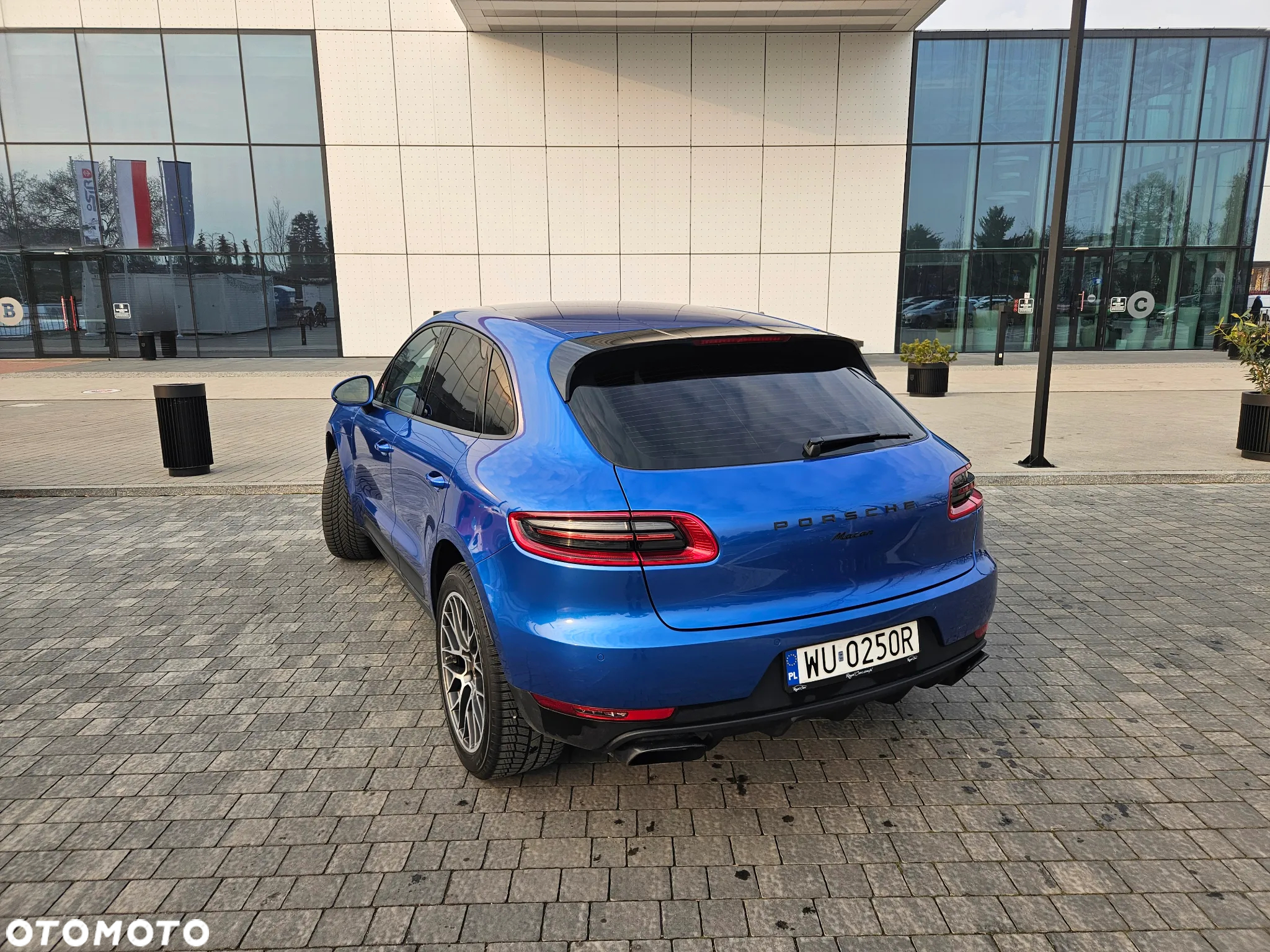 Porsche Macan - 10
