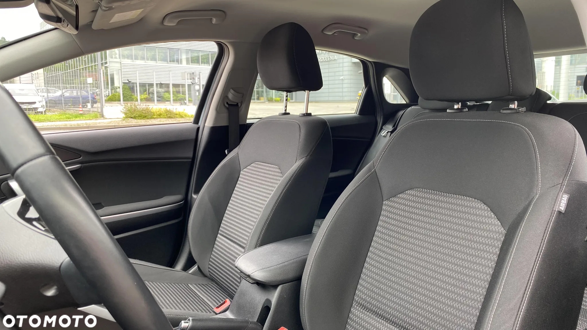 Kia Ceed 1.5 T-GDI M - 11