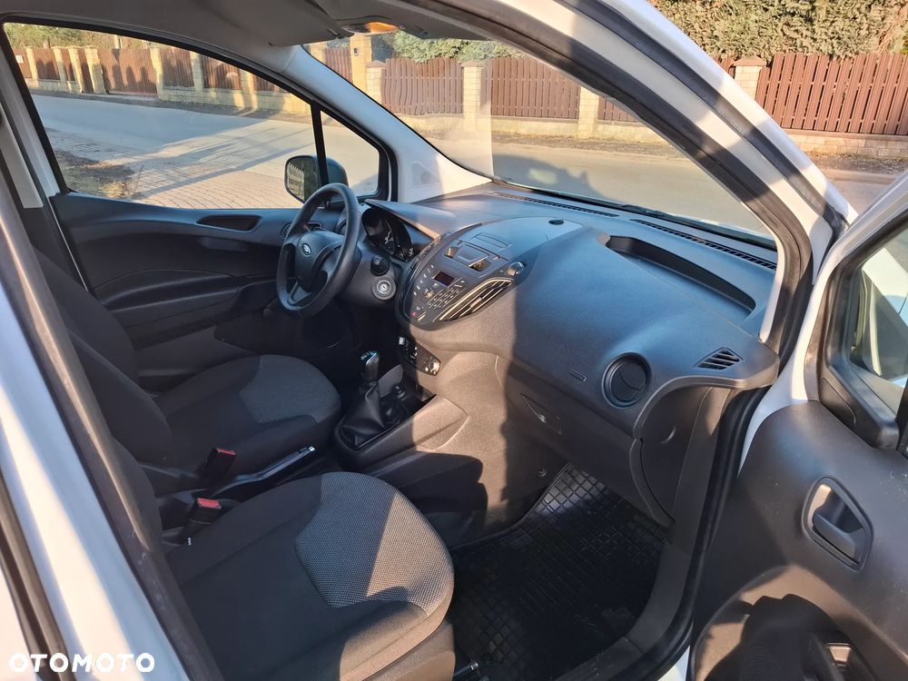 Ford TRANSIT COURIER - 11