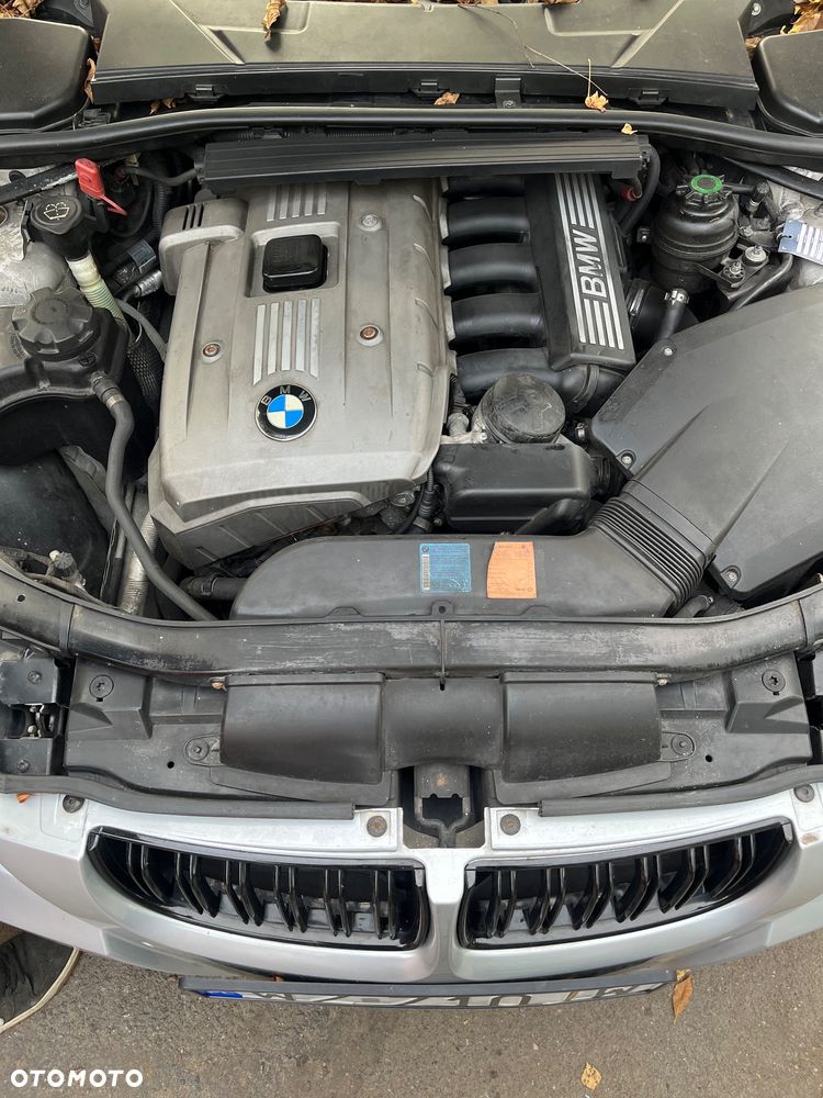 BMW Seria 3 - 22