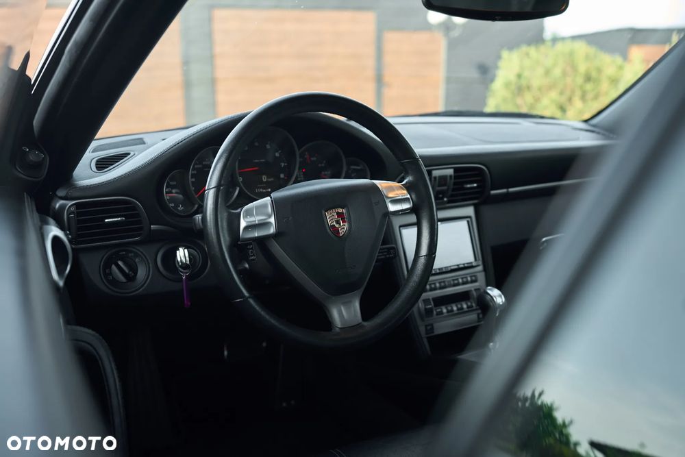 Porsche 911 - 23