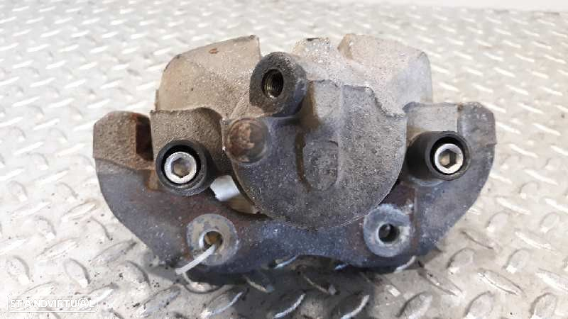 Pinça de travão frente esquerda FORD FOCUS II 1.6 TDCI - 4